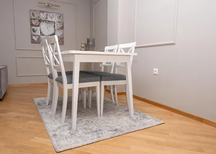 Ns Central Apartment